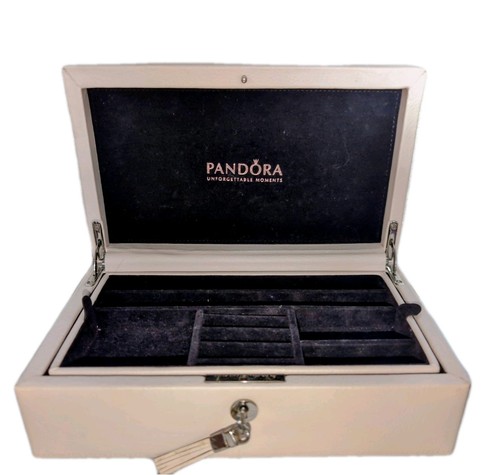 Pandora genuine leather - pandora,