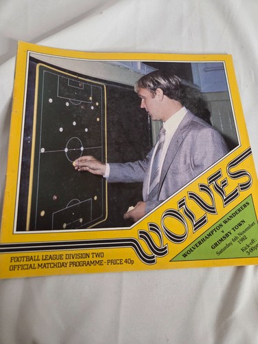Wolverhampton wanderers wolves - wanderers,