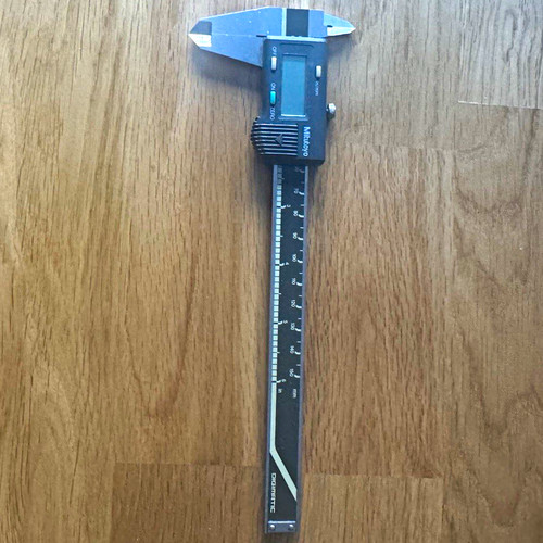 Mitutoyo digital caliper - digital,
