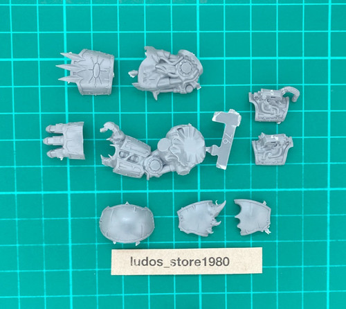 Hellbrute power fist left arm - power,
