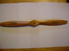 model aircraft airfow wooden