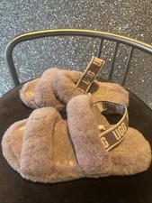 Girls Fluffy Ugg Sandals