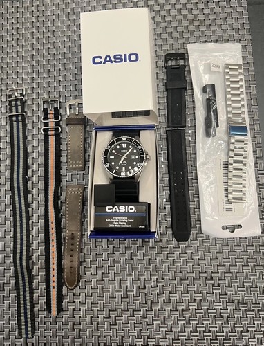 Casio duro diver watch black - casio,