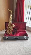 Yamaha YAS-25 Alto Saxophone With Hard Case