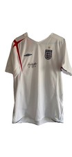 DAVID BECKHAM  Hand Signed ENGLAND Home shirt