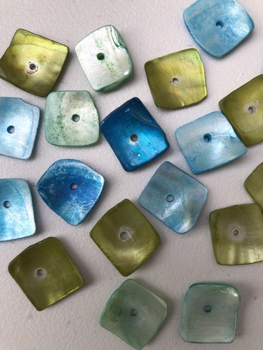 Square shell 4cm buttons - shell,