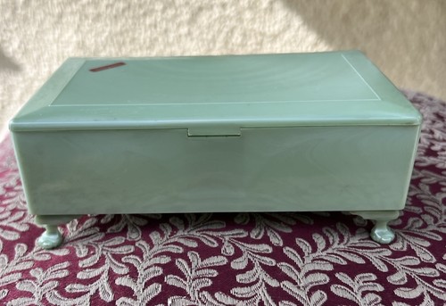 Vintage bakelite trinket - vintage, ?