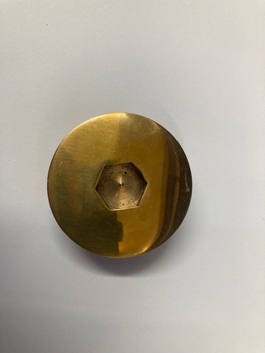 Pump out brass cap - cap, suit