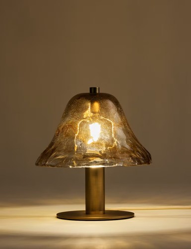 Wavy glass mushroom table - wavy,