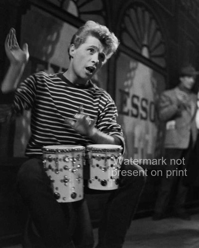 James kenney photo 8x10 bongo - kenney,
