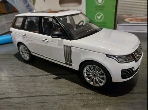 Land rover range - 1:18,