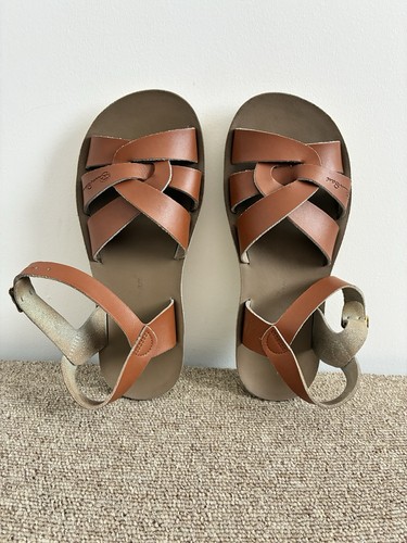 Salt water brown - salt,