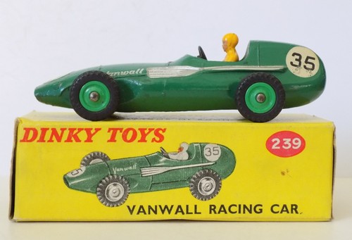 Dinky toys 239 vanwall - dinky,