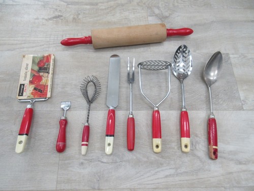 Vintage mismatched red white - 9,