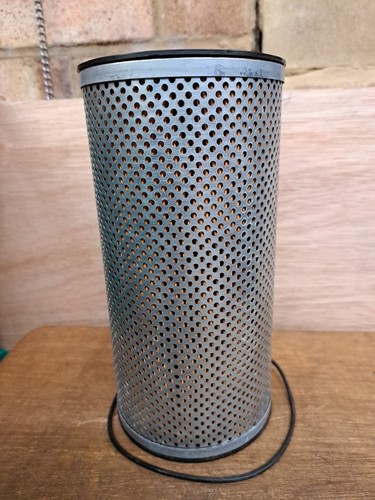 Hydraulic filter fits takeuchi - hydraulic,