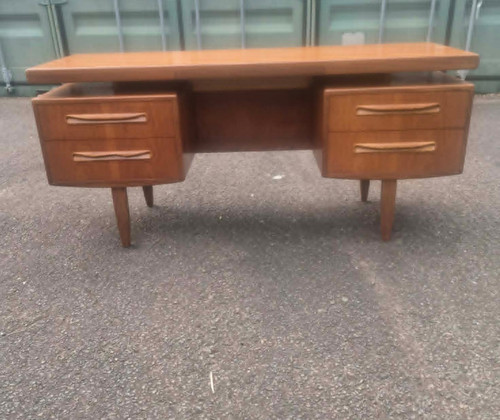 Vintage plan dresser - g, teak