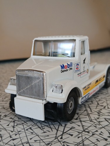 Corgi mobil performance car - performance,