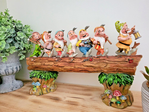 Disney traditions showcase - traditions,
