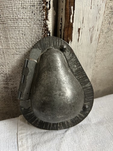 Antique chocolate mould - antique,