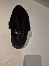 Ugg shoe