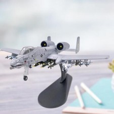 A-10 Attack Plane 1:100 A-10