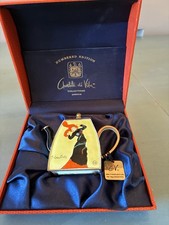 Charlotte di Vita Teapot