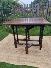 ANTIQUE OAK WOODEN  TABLE WITH BEAUTIFUL BARLEY TWIST LEGS.