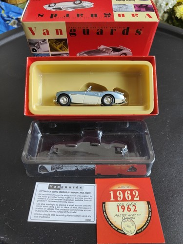 Vanguards collectables austin - collectables,