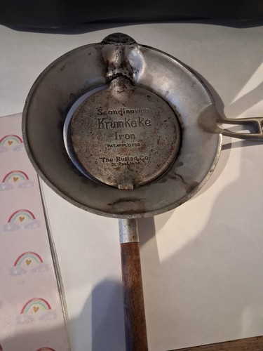 Scandinavian krumkake iron - ,
