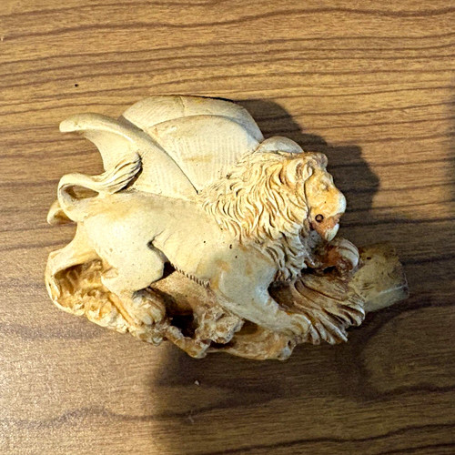 Carved meerschaum style - carved, meerschaum-style
