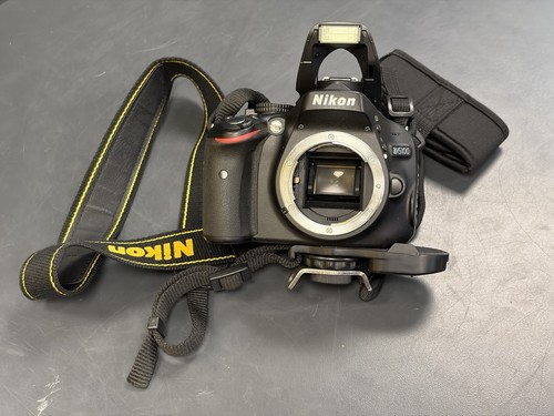 Nikon d5100 2mp digital - 16.2mp,