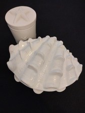 Gisela Graham White Ceramic Clam Shell Dish & Seahorse Lidded Pot