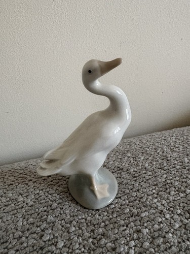 Lladro honking goose duck - honking,