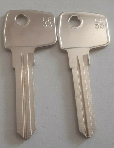 Silca key blanks to - x,
