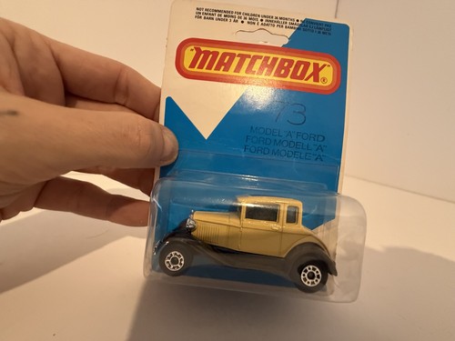 Matchbox model ford on - 73,