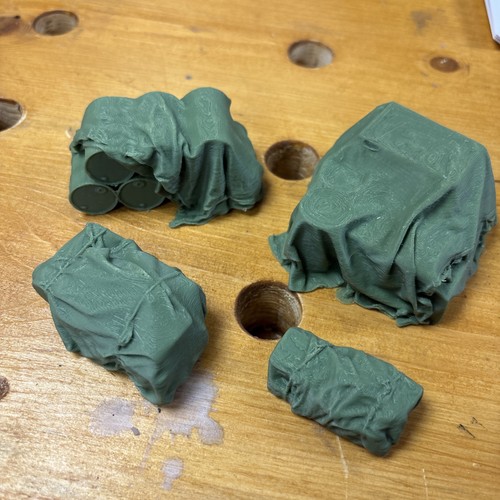 Wwii military crates and - 1/35,