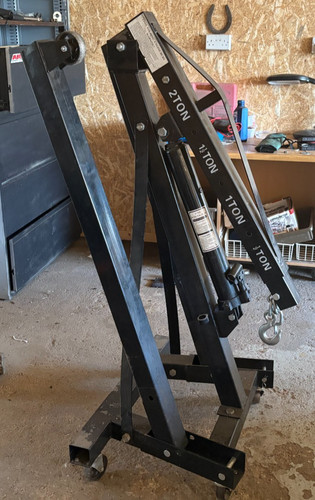 Ton engine crane - engine, stand