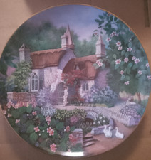 Lilliput Lane ;- convent in the woods collectors Plate