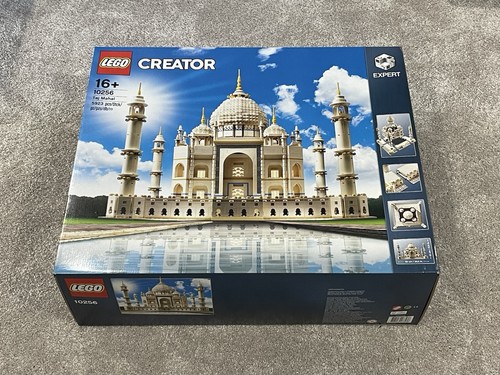 Lego set 10256 - lego,