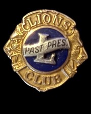 Vintage Lions Club Past President Pinback Badge LGB 10K Gold Screw Back