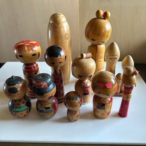 Kokeshi doll showa era - era, retro
