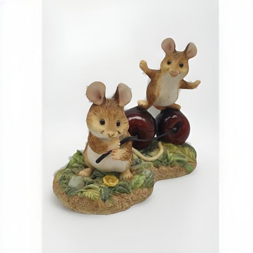 Merrie mice fine arts hitchin - fine,