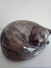 Quail Cat - Pushkin. Sleeping grey ceramic cat 3" x4.5" /6.6cmx11.5cm. VGC