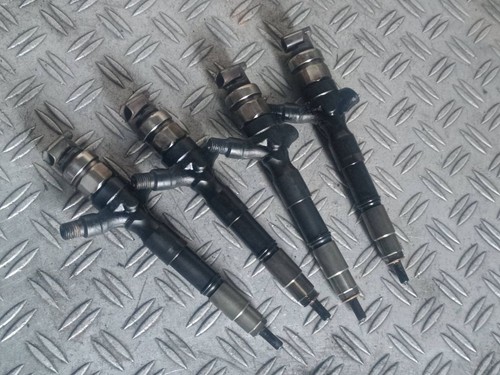 Toyota hilux an10 - toyota,