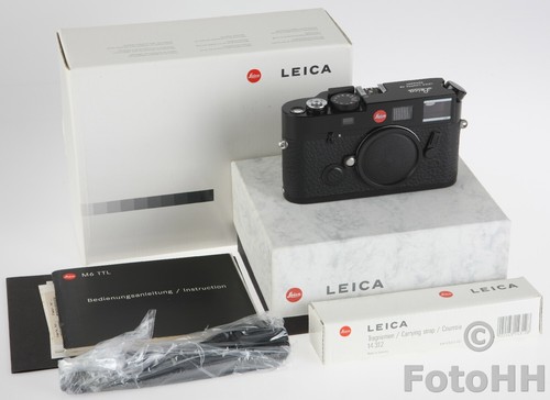 Rare black paint leica - paint, m6