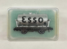 PECO Wagons - NR-P161 Esso Petrol Tank Wagon Silver/Black - N Gauge Boxed