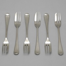 OLD ENGLISH Design B & J