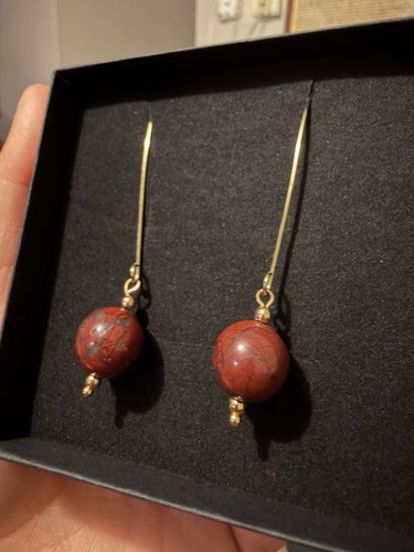 Vintage style brecciated - vintage,