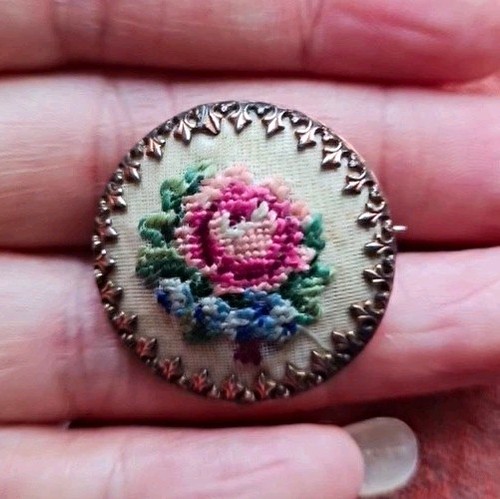 Petit point embroidered - petit,