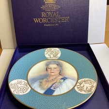 ROYAL WORCESTER QUEEN MOTHER